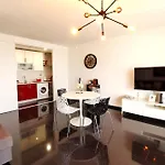 Towernarocha Apartment *